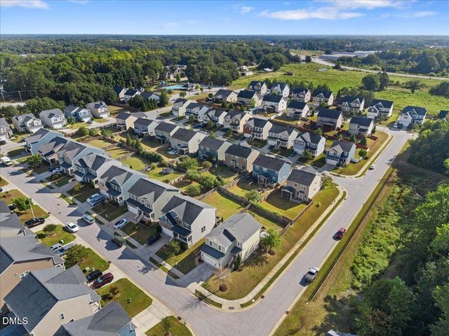 700 Maple Brook Road, Fuquay Varina, NC 27526