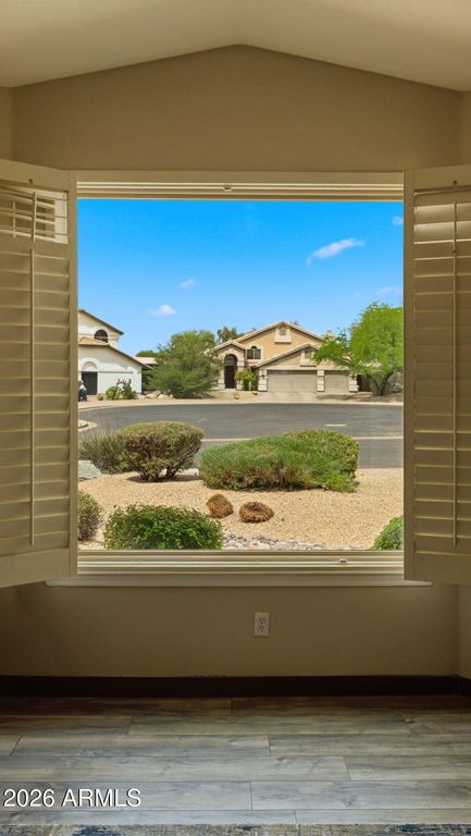 Image 5 of property listing at 4319 E MORNING VISTA Lane, Cave Creek, AZ 85331