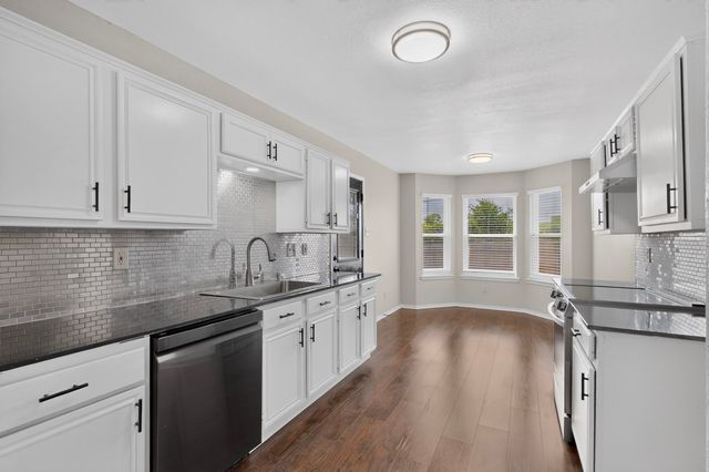 12820 Hilltop Drive, Balch Springs, TX 75180