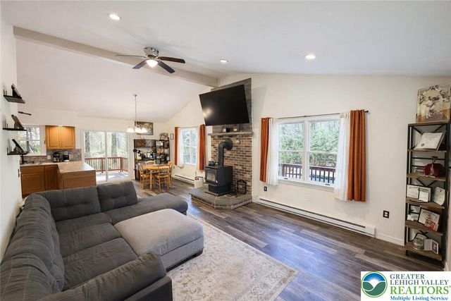 248 Lower Valley Drive, Polk Twp, PA 18058