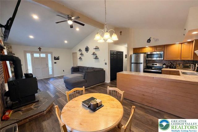 248 Lower Valley Drive, Polk Twp, PA 18058