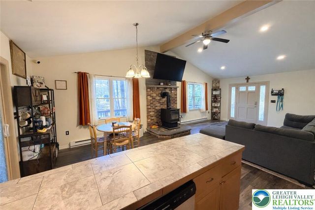 248 Lower Valley Drive, Polk Twp, PA 18058