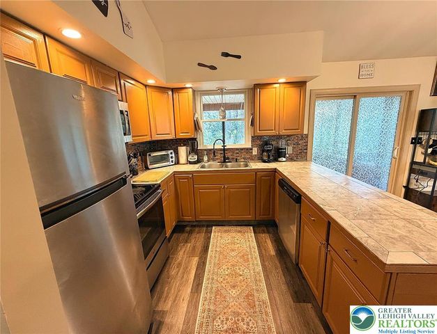 248 Lower Valley Drive, Polk Twp, PA 18058