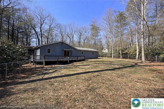 248 Lower Valley Drive, Polk Twp, PA 18058