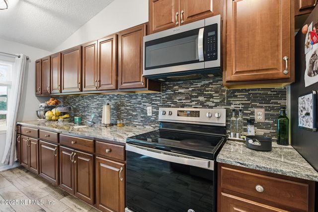 12318 HUNTERS HAVEN Lane, Jacksonville, FL 32224