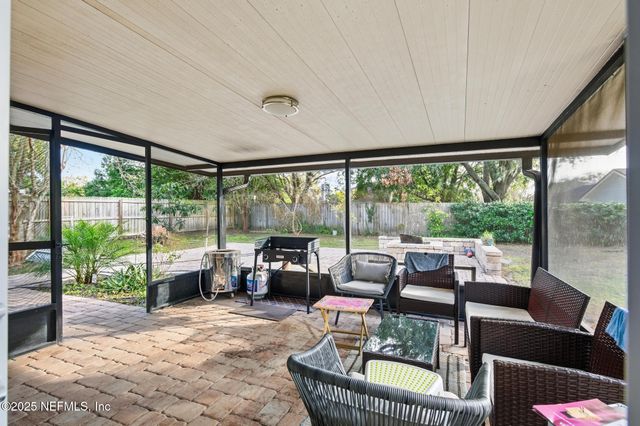 12318 HUNTERS HAVEN Lane, Jacksonville, FL 32224