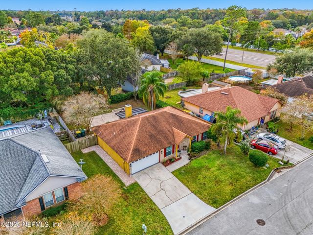 12318 HUNTERS HAVEN Lane, Jacksonville, FL 32224