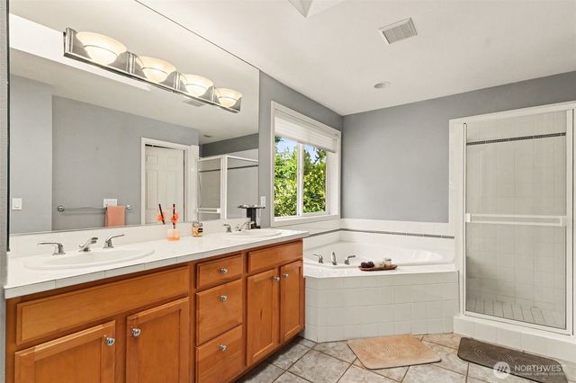 16420 SE 24th Street, Bellevue, WA 98008