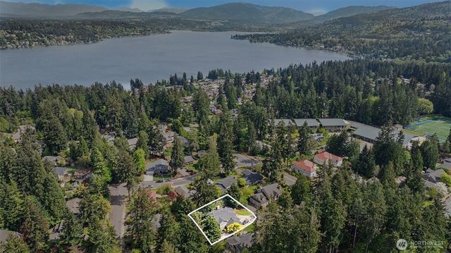 16420 SE 24th Street, Bellevue, WA 98008