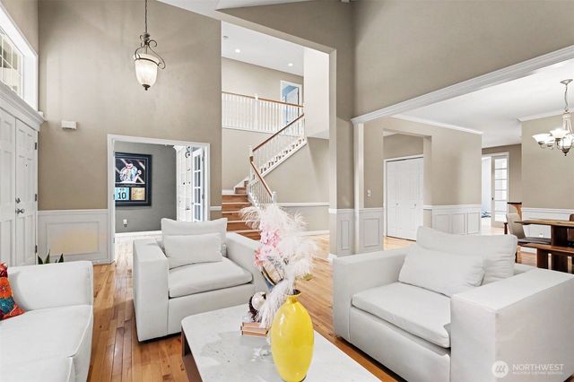 16420 SE 24th Street, Bellevue, WA 98008