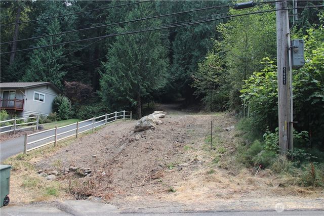 17701 SE 60TH Street, Bellevue, WA 98006