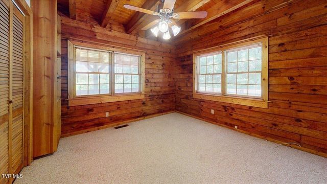 209 Brystone Drive, Gray, TN 37615