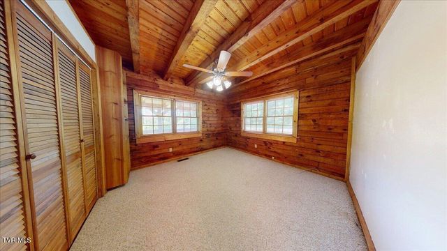 209 Brystone Drive, Gray, TN 37615