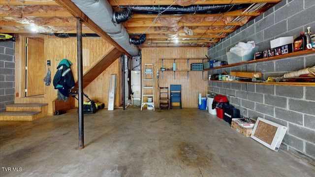 209 Brystone Drive, Gray, TN 37615