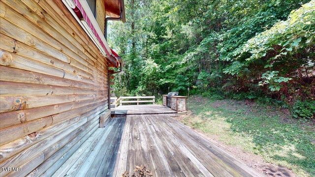 209 Brystone Drive, Gray, TN 37615
