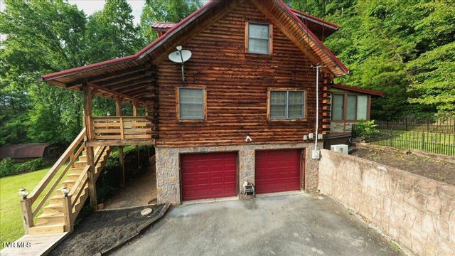 209 Brystone Drive, Gray, TN 37615