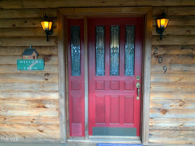 209 Brystone Drive, Gray, TN 37615
