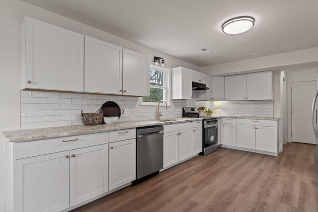 6910 Pine Haven Drive, Harrison, TN 37341