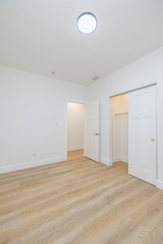 2949 W 25th Place 1, Chicago, IL 60608