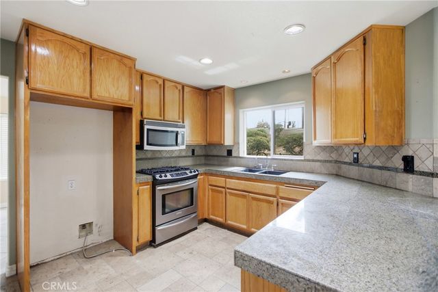 40208 Corte Lorca Road, Murrieta, CA 92562