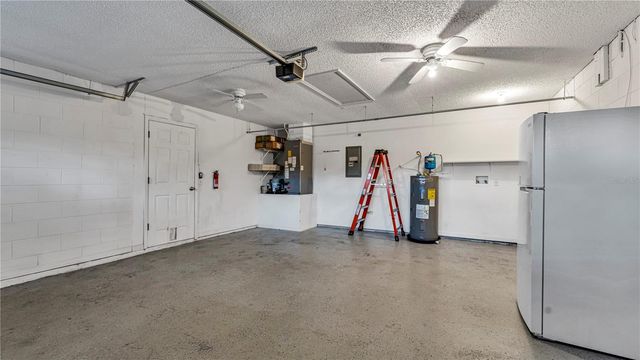 1111 W NEW YORK AVENUE, Orange City, FL 32763