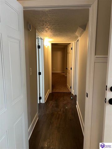 1560 Redbud Circle, Radcliff, KY 40160