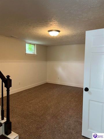 1560 Redbud Circle, Radcliff, KY 40160