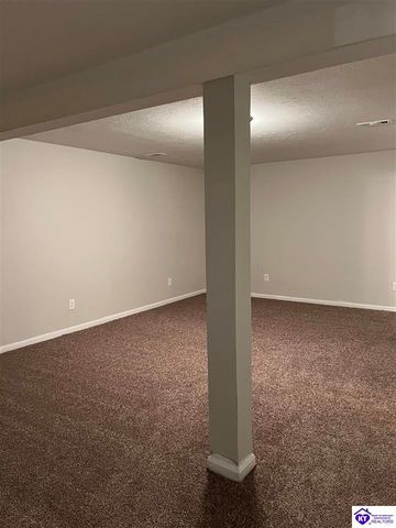 1560 Redbud Circle, Radcliff, KY 40160