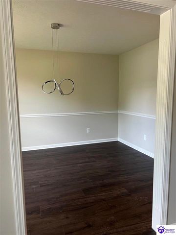 1560 Redbud Circle, Radcliff, KY 40160