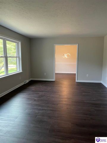 1560 Redbud Circle, Radcliff, KY 40160