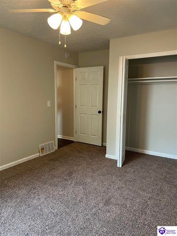 1560 Redbud Circle, Radcliff, KY 40160