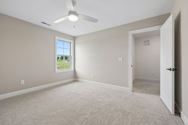 2308 Cages Bend Rd, Gallatin, TN 37066