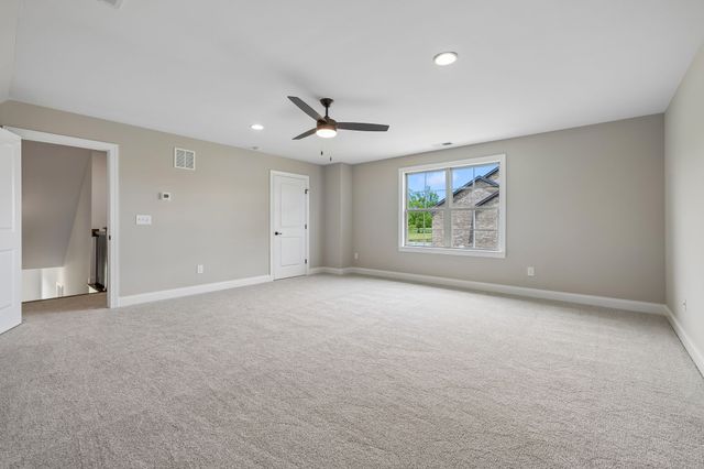 2308 Cages Bend Rd, Gallatin, TN 37066