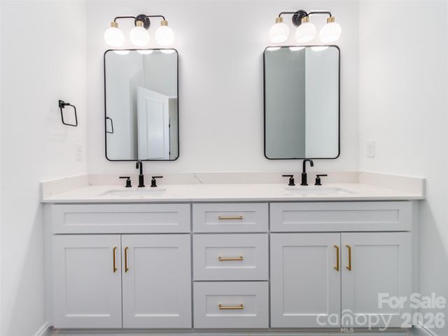 2521 Elon Street, Charlotte, NC 28208