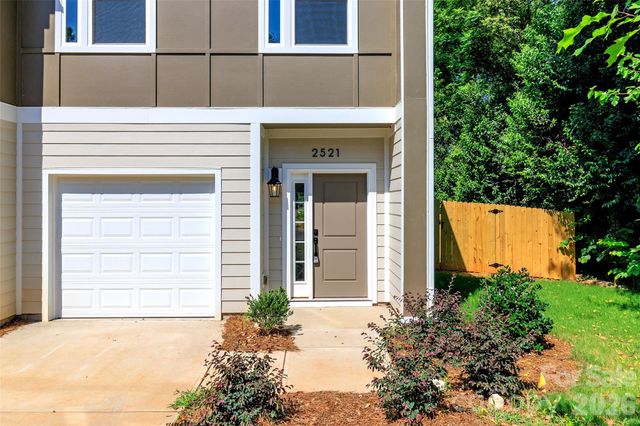 2521 Elon Street, Charlotte, NC 28208