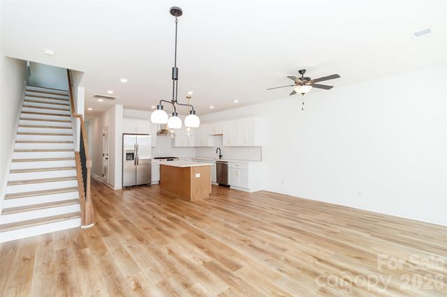 2521 Elon Street, Charlotte, NC 28208