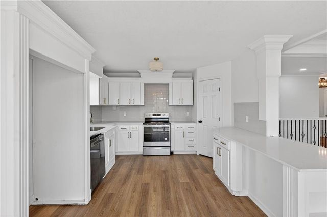 2619 SW Morningside Drive, Blue Springs, MO 64015