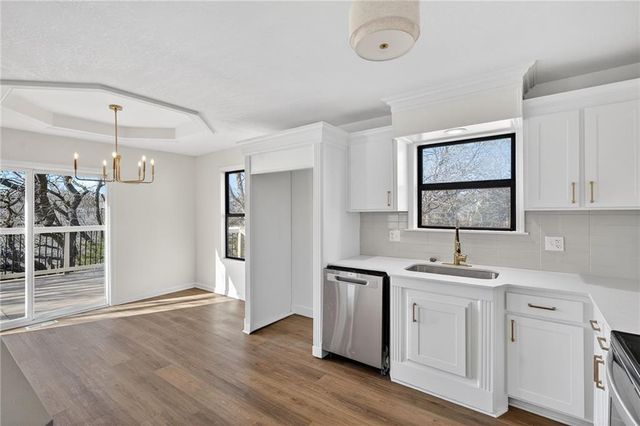 2619 SW Morningside Drive, Blue Springs, MO 64015