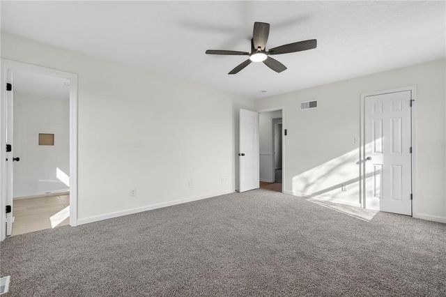 2619 SW Morningside Drive, Blue Springs, MO 64015