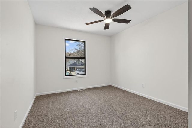 2619 SW Morningside Drive, Blue Springs, MO 64015