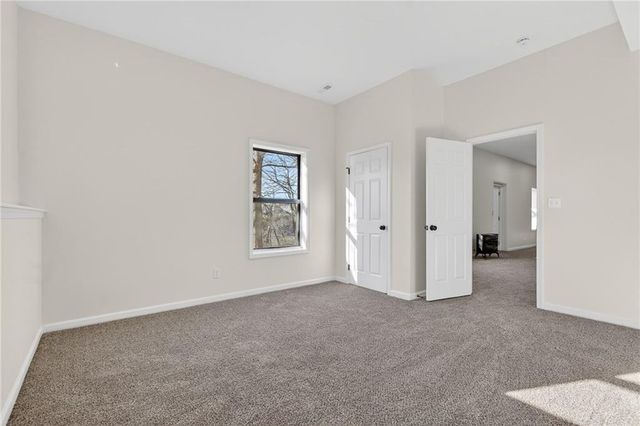 2619 SW Morningside Drive, Blue Springs, MO 64015