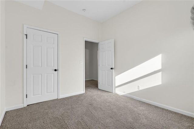 2619 SW Morningside Drive, Blue Springs, MO 64015