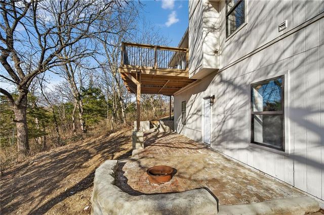 2619 SW Morningside Drive, Blue Springs, MO 64015