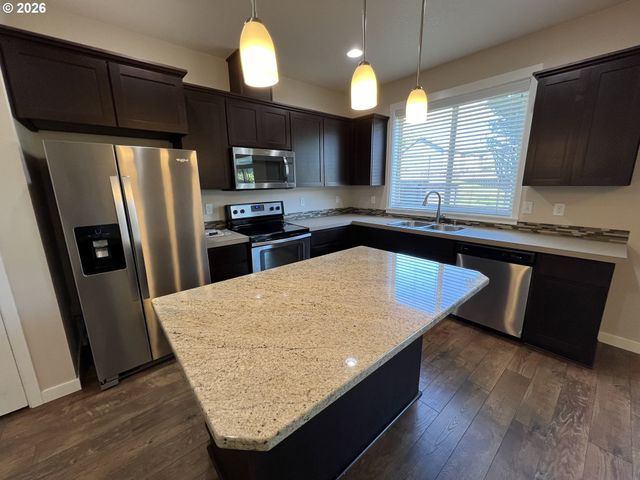5915 Ne 58TH Ave, Vancouver, WA 98661