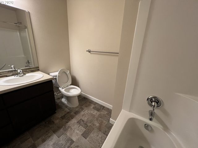 5915 Ne 58TH Ave, Vancouver, WA 98661