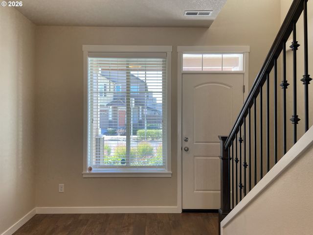 5915 Ne 58TH Ave, Vancouver, WA 98661