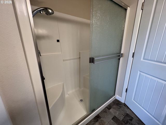 5915 Ne 58TH Ave, Vancouver, WA 98661