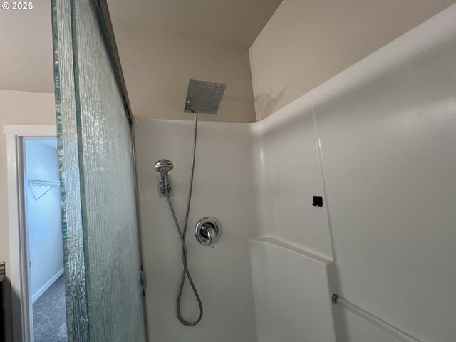 5915 Ne 58TH Ave, Vancouver, WA 98661