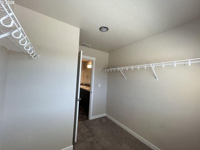 5915 Ne 58TH Ave, Vancouver, WA 98661