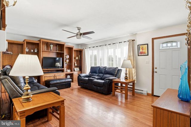 651 N GRANT ST, Palmyra, PA 17078